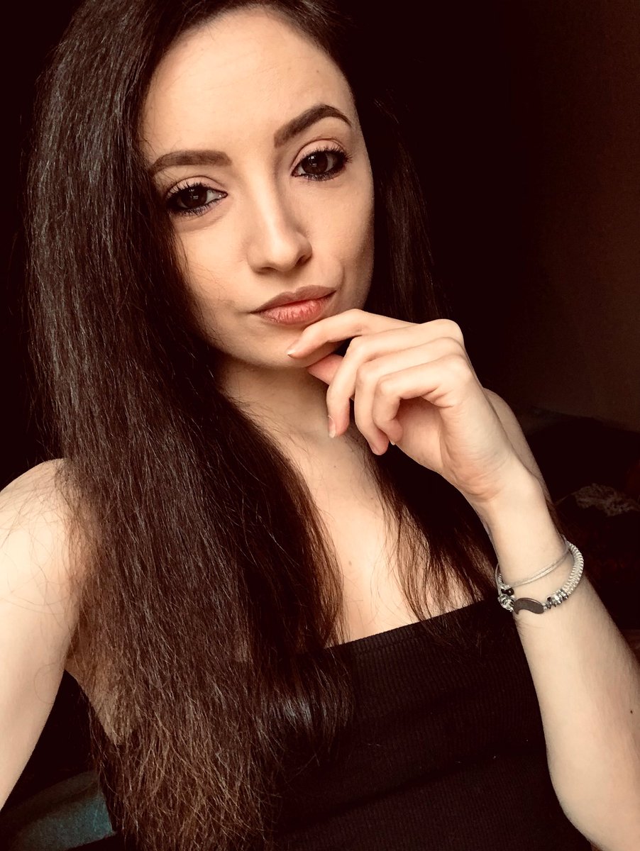 Live with Ranked grind ! We hit mythic !  #farlight84 #gamergirl #girl #streamergirl #twitch #twitchstreamer #twitchgirls