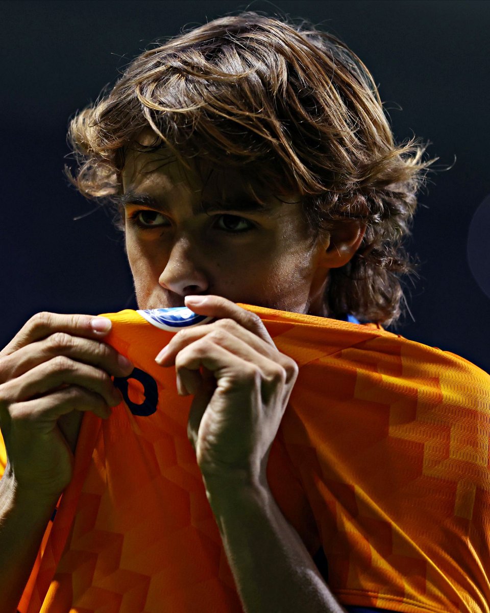 Rodrigo Mora fica no Porto. (<a href="/Record_Portugal/">Record</a>)