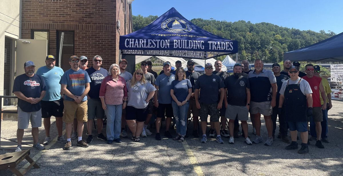 What a turnout for the 
Celebration of Labor at the Ballpark tailgate ! #WVpol #LaborDay #BetterInAUnion <a href="/AFLCIO/">AFL-CIO ✊</a>