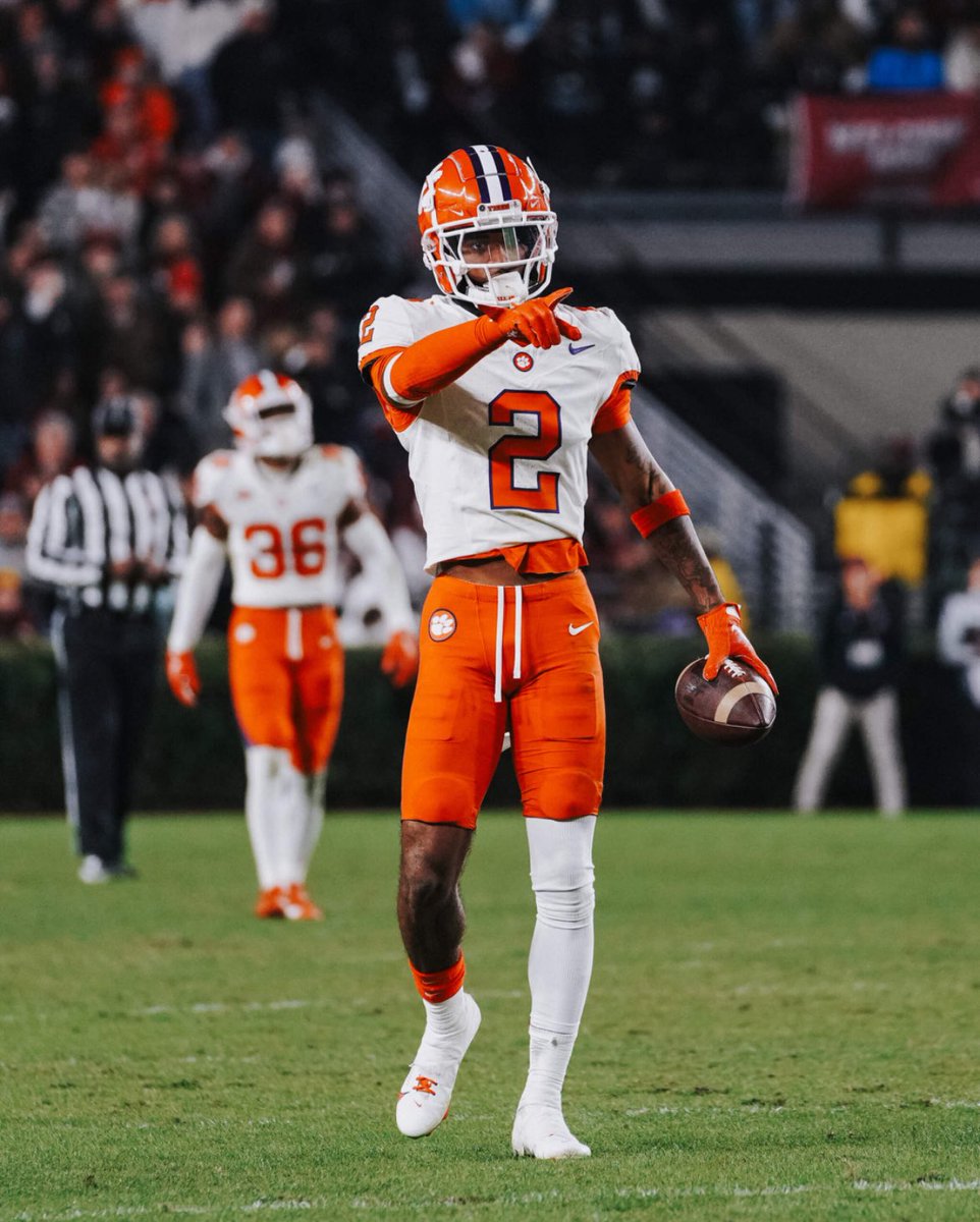 π΅ππ¦πππ‘π
πππππ πππΆπΎββοΈπ (@_bryantrobinson) on Twitter photo #AGTG Iβm beyond blessed to receive an offer from Clemson <a href="/CUCoachReed/">Michael Reed</a> <a href="/ClemsonFB/">Clemson Football</a> <a href="/LSHS_FBRecruits/">Lone Star HS Football Recruiting</a> <a href="/drkharp/">Kelly Withee Harper</a> <a href="/CoachJRayburn/">Jeff Rayburn</a> <a href="/KyleMossakowski/">CoachMoss</a> <a href="/coach_johnson05/">Coach J_Johnson</a> <a href="/CoachHoneyBear1/">CoachHoneyBearπ―π»</a> <a href="/FlightSkillz/">Coach Flight</a> #AGTG Iβm beyond blessed to receive an offer from Clemson <a href="/CUCoachReed/">Michael Reed</a> <a href="/ClemsonFB/">Clemson Football</a> <a href="/LSHS_FBRecruits/">Lone Star HS Football Recruiting</a> <a href="/drkharp/">Kelly Withee Harper</a> <a href="/CoachJRayburn/">Jeff Rayburn</a> <a href="/KyleMossakowski/">CoachMoss</a> <a href="/coach_johnson05/">Coach J_Johnson</a> <a href="/CoachHoneyBear1/">CoachHoneyBearπ―π»</a> <a href="/FlightSkillz/">Coach Flight</a>