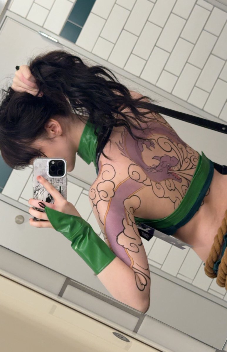 chat liked my back tattoo so here’s more :)