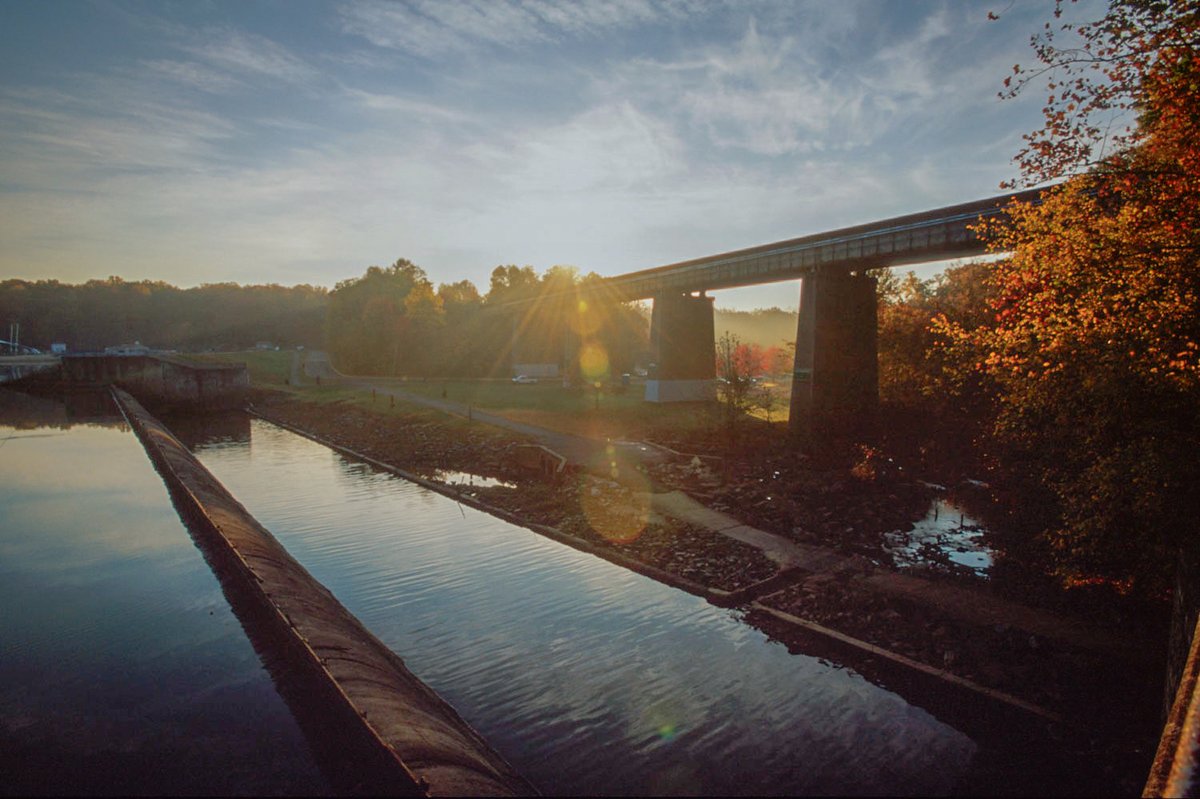 After Labor Day, water levels at Lake Accotink will be lowered for a dam assessment. The marina &amp; dam area will be fenced off for your safety. The evaluation is expected to be complete this fall, but restoring lake water levels may take longer. bit.ly/3HXu6mJ