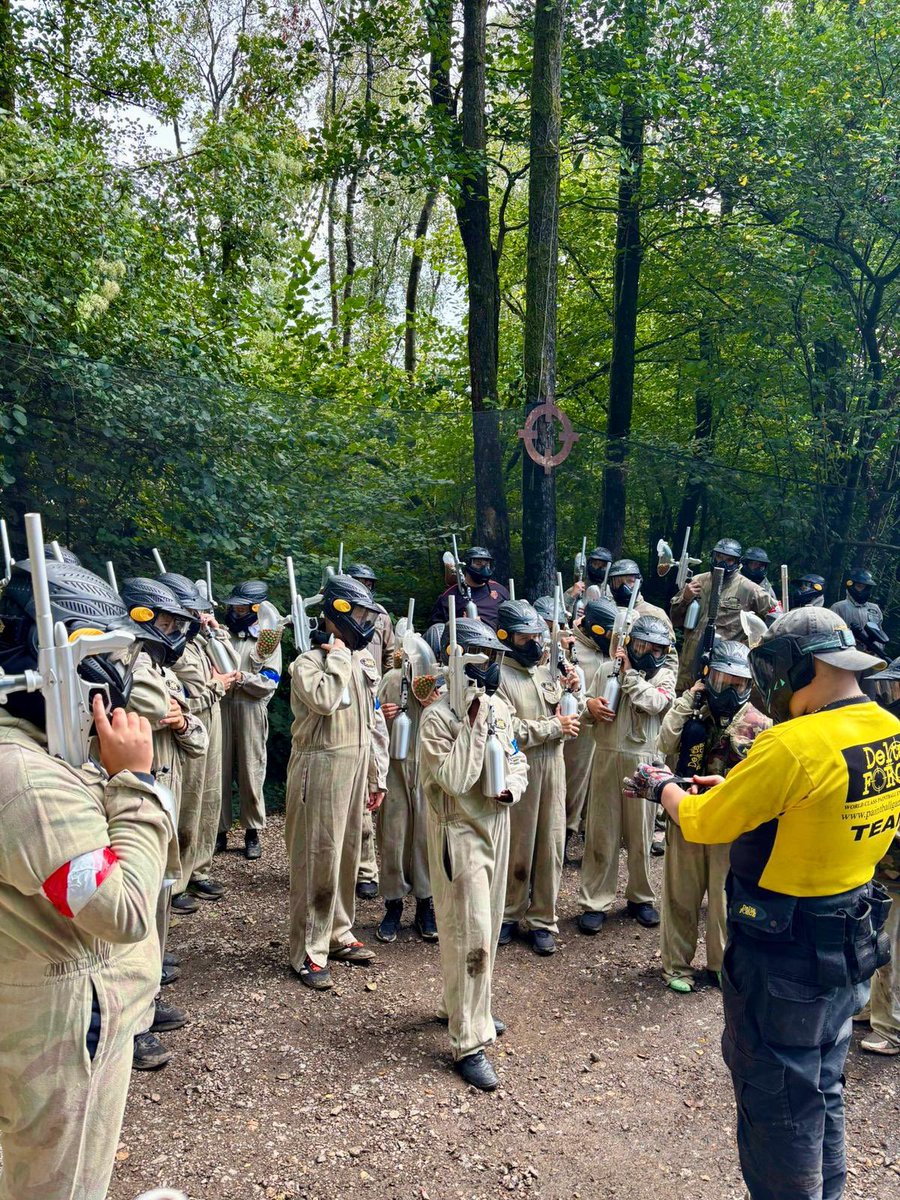 NewPantegRFC's tweet image. A huge thank you to our sponsors, CSM &amp;amp; Facilities Group Ltd, for their generous support! 🙌

Thanks to their sponsorship, our Under-13 Rugby Team had an amazing day out paintballing today. 

We’re truly grateful for your continued support of grassroots rugby! 🏉

#uptheteg