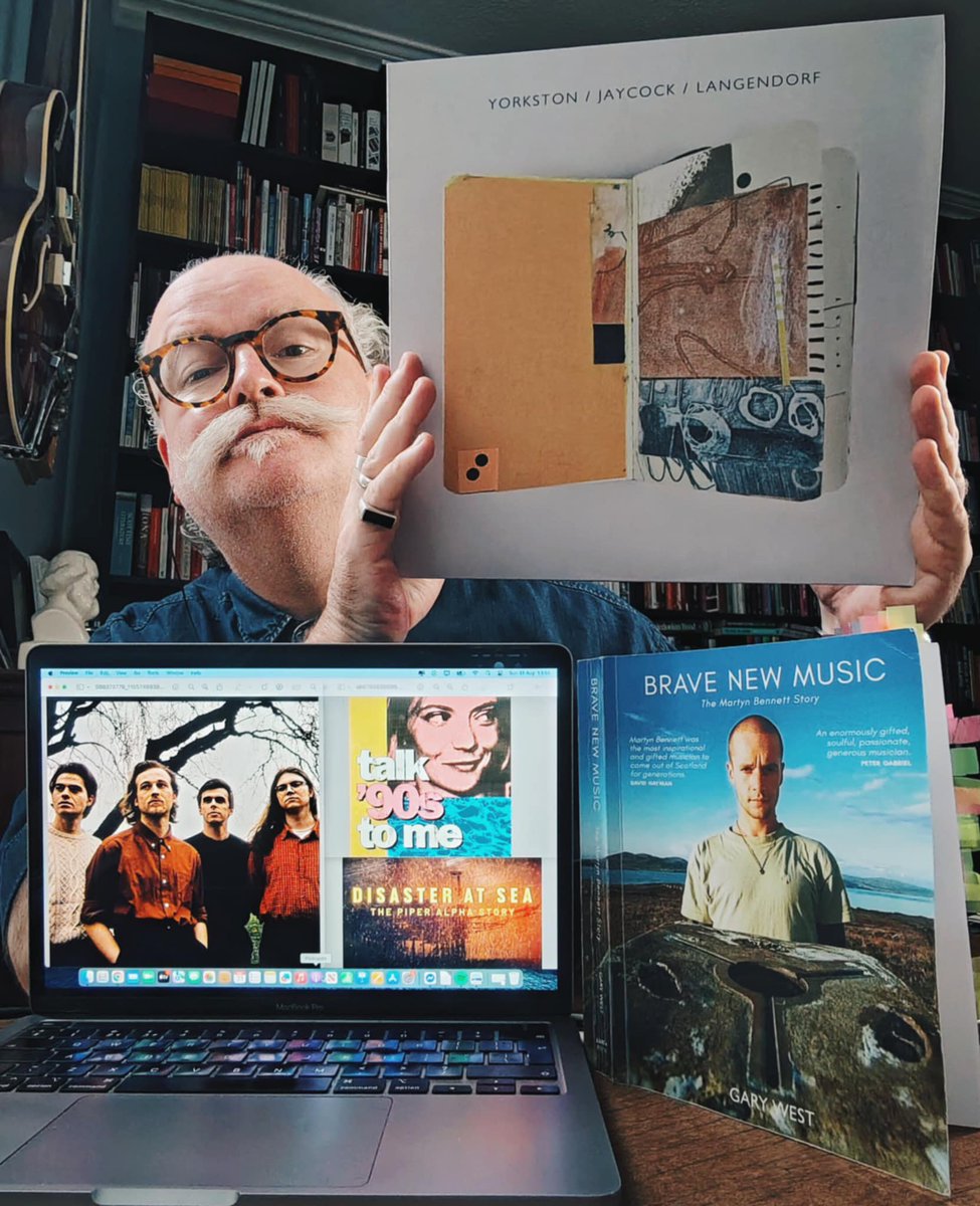 ScotsWhayHae's tweet image. 📻💕 ICYM this week's @ScotsWhayHae Show @OfficialCamGlen you can catch up here...
👉 player.autopod.xyz/1004344 (part 2)
@kingfloodx
@jamesyorkston+@Davidajaycock+Lina Langendorf
Adeyemo
@0ranra
Brontës
@IrvineWelsh &amp;amp; Sci-Fi Soul Orchestra
@wehavepaws
@mcgovernmusic
@ballboymusic