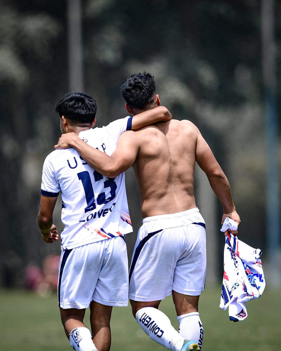 ¡Así te quiero ver equipoooo! 🥹

#usmp #familiasanta