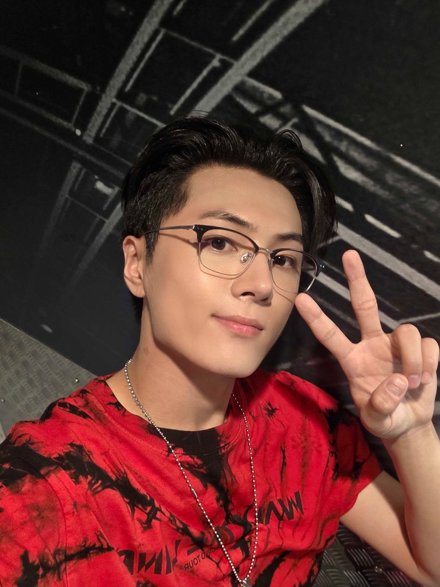 enhypenweverse's tweet image. [ #제이’s Post ] 250901

#JAY: Thank you so much Brussels 🍫🧇
See you next time, guys! 👋👋

@ENHYPEN_members @ENHYPEN #ENHYPEN #엔하이픈