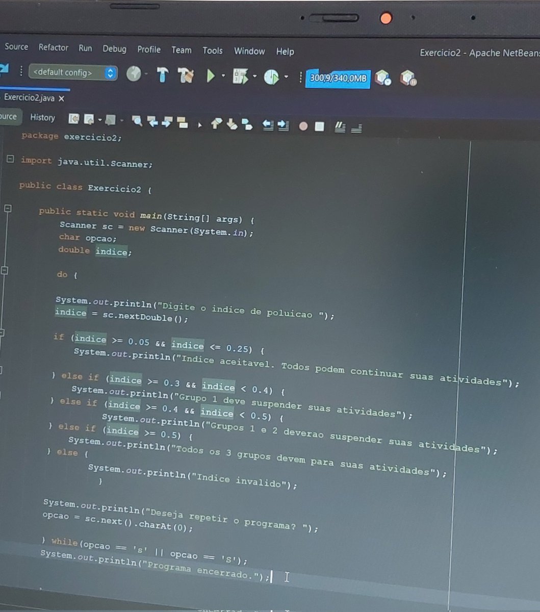 codebybella's tweet image. atualizações sobre minha saga no Java:
• tô usando o netbeans no modo dark
• ainda não baixei o intelliJ
• passei 4 horas vendo conceitos de Java pra resolver uma UNICA questão
• tô endoidando e esse é só o começo
ps: não usem tela TN