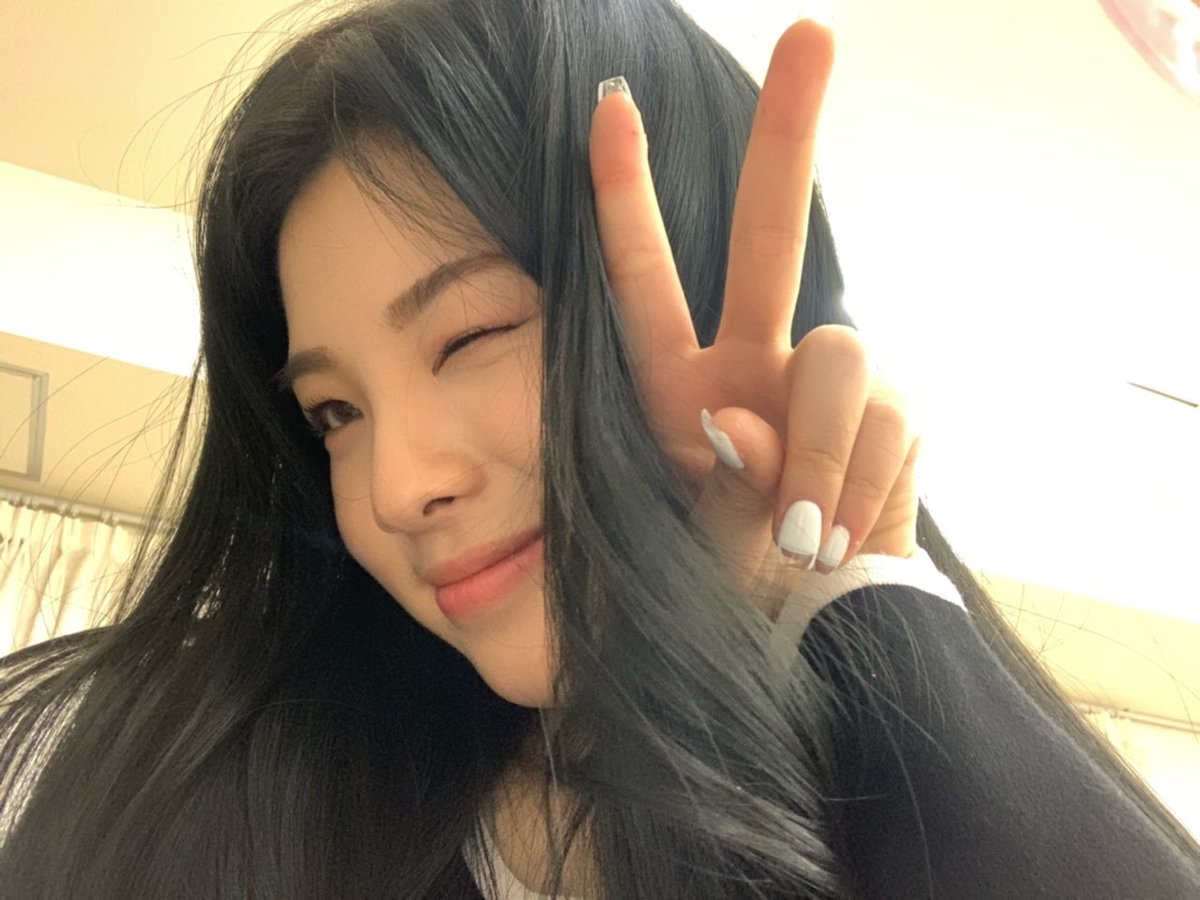 creativcore's tweet image. 𝐻i, hi ～ ʅʢ•o•ʡ♡ al fin 𝚙uedo decir que nuestra baby me soltó la 𝑝awcita, es que tuvimos un maratón 𝚋astante serio de #𝐜anʼ𝕥·𝐜a𝕥ch自𝐧ow para 𝚍isfrutar de la voz tan 𝚙reciosa de nuestra 𝕔rush en #𝒍un𝕒·空腹𝙾𝚂𝚃.

⠀də𝐥ır𝕚o͞𝕤   ั甘く♡ #𝐶ır𝕔ᧉ.