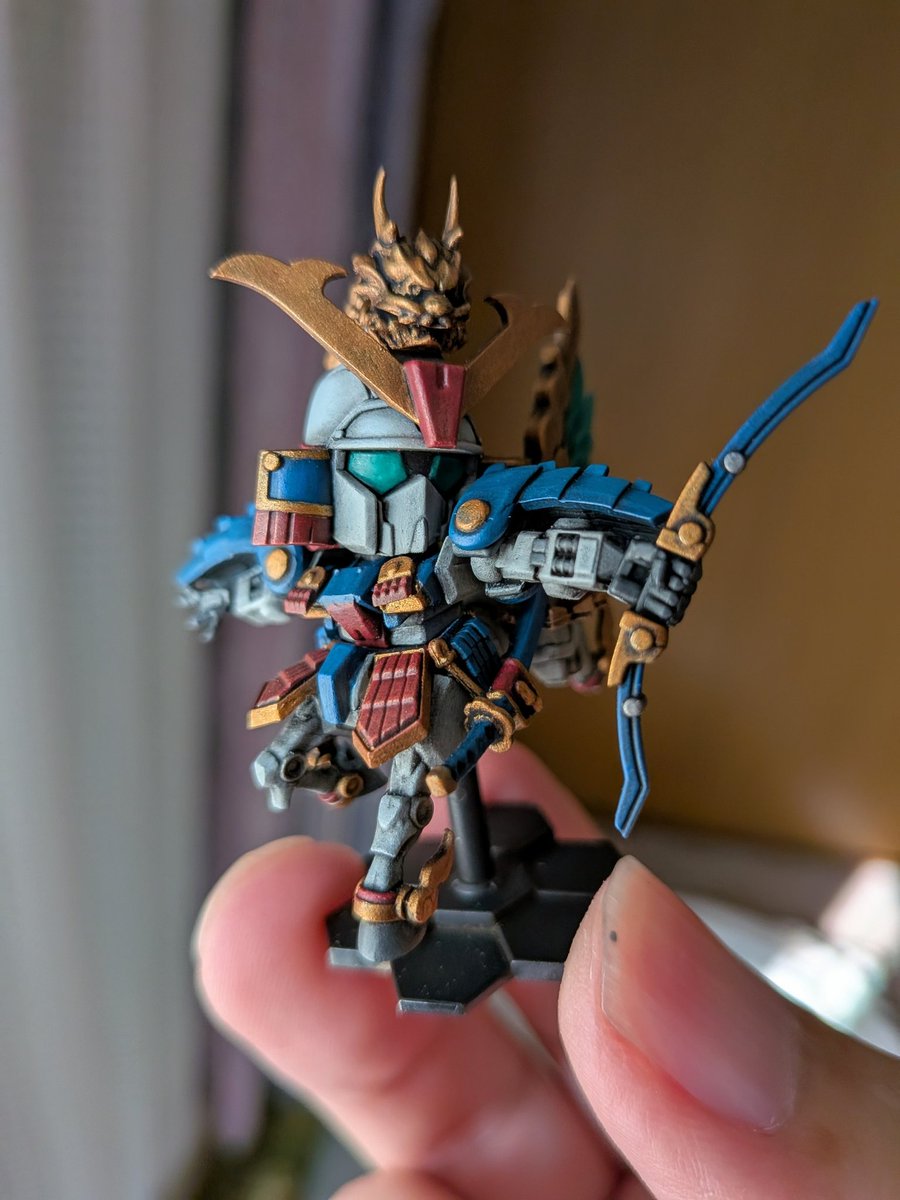 #スペリオルディファイン
シタデルとウェザリングカラーによる筆塗りです。今日からハイゴックにいきます。