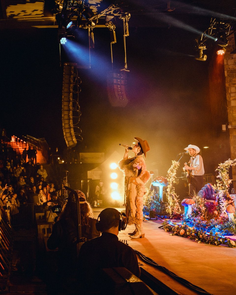 Sierra Ferrell tweet media