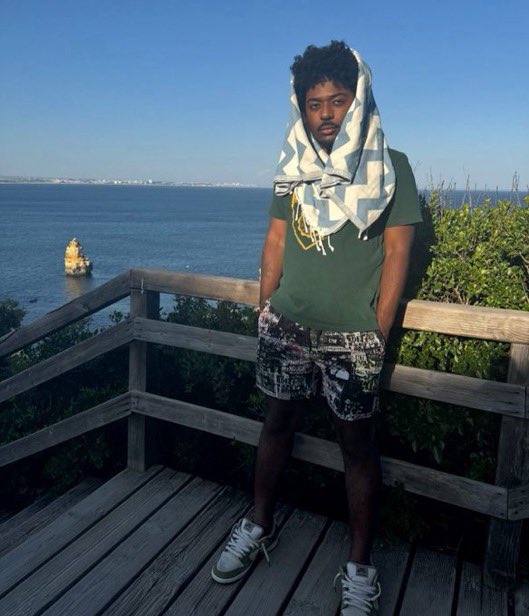 izayatijistann's tweet image. Izaya tiji on if he’ll ever do a stream with Kai Cenat 

“He gon have to pay me like 10mil. He dealing with big zay tha 3rd”