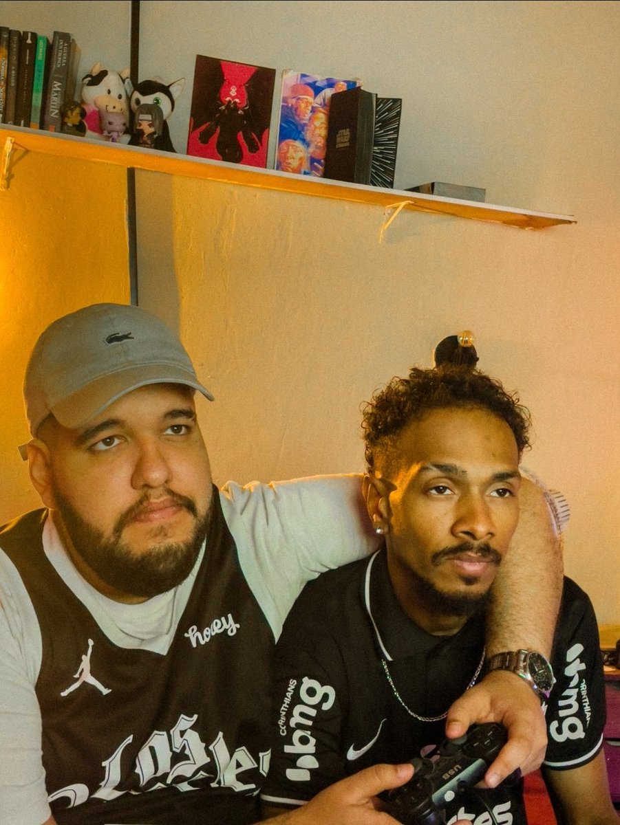 4RTZSP's tweet image. Casal Gaymer! @koefoxx