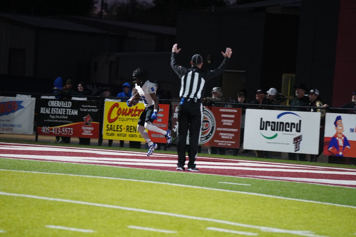 Not a lot to be said about this week!!! 
US vs. THEM!!!! 🏁🏈 <a href="/NewcastleFTBL/">Newcastle Racer Football</a> 
#THECASTLE