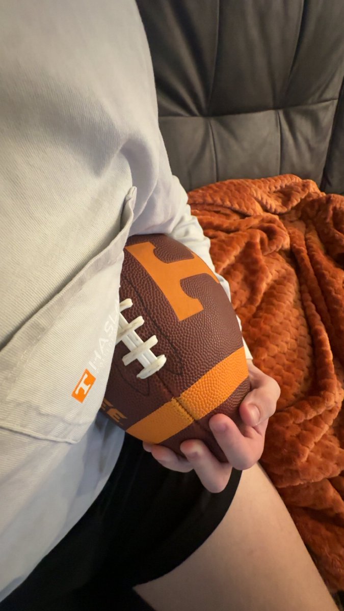 jeffmcballz's tweet image. None of y’all are punching this puppy out #ballsecurity #takenotes