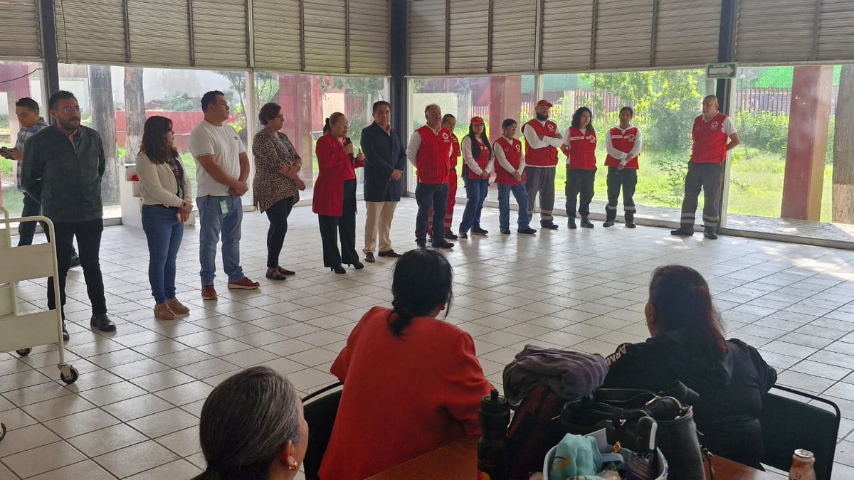 CrmVol's tweet photo. 14.08.2025  Se inician cursos de Primeros Auxilios para maestros del colegio Conalep, los días 14,15,19,21,22 beneficiando a 365 maestros de la Institución. @IFRC_es  @CICR_DRMX https://t.co/L9l5KS9nIN