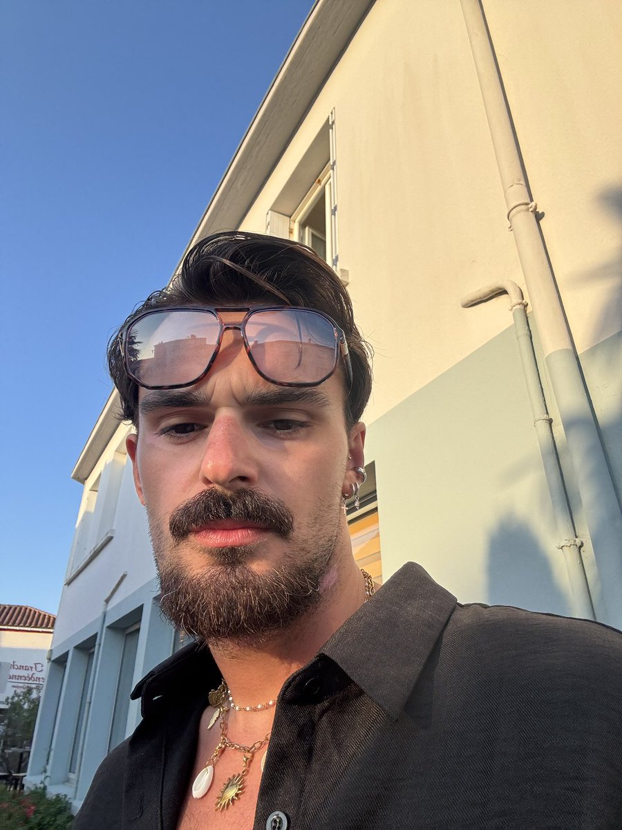 petite golden hour 🌅 #LGBTQIAWelcomeSeptember