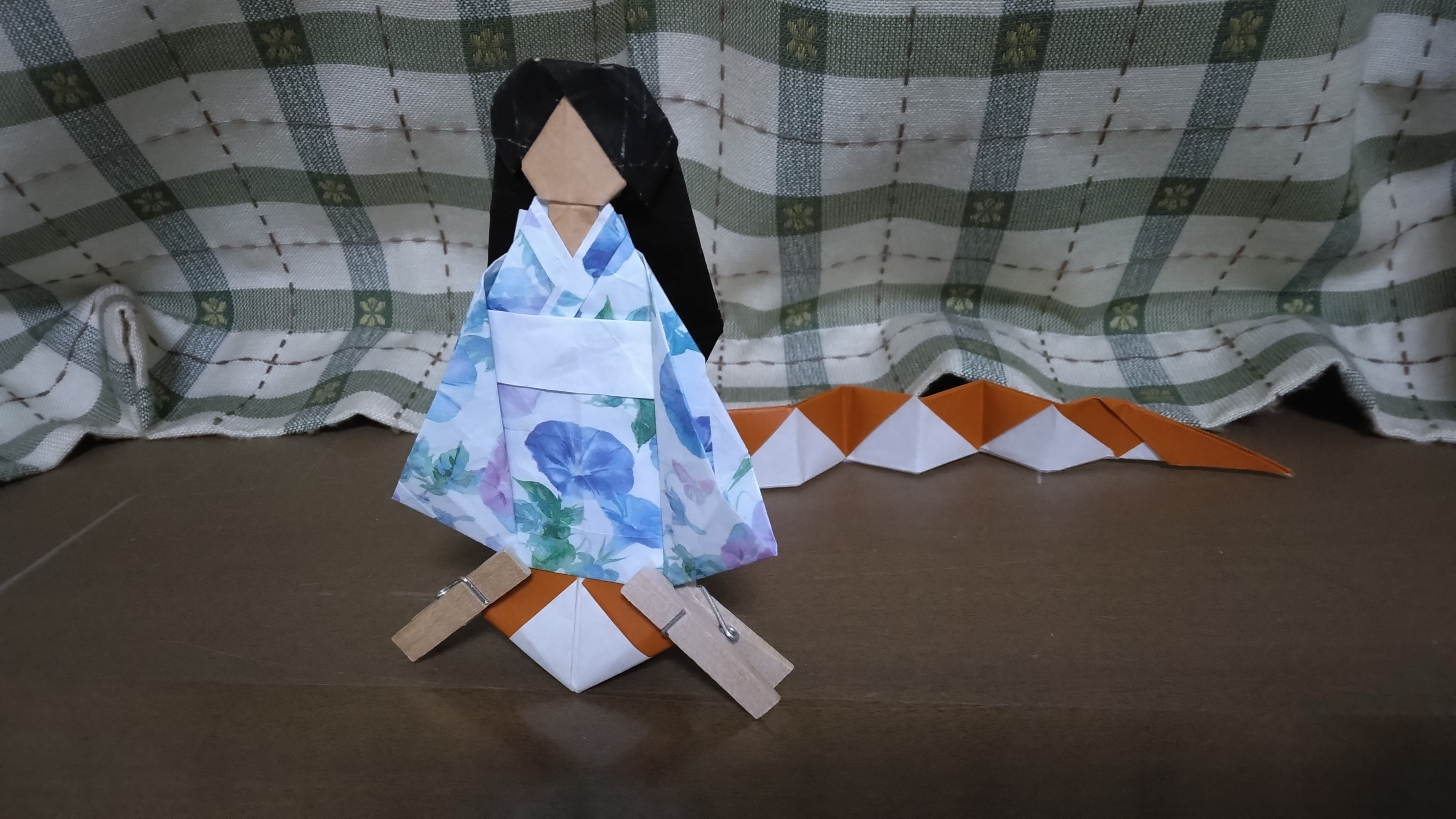 令和のダラさん　アクリルスタンド グッズ-スタンドポップ】令和のダラさん アクリルスタンド ダラ