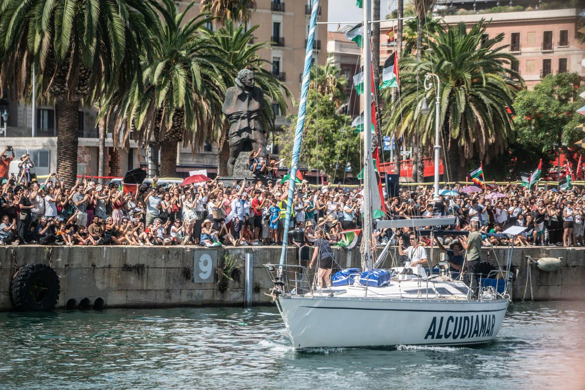 El hombre Luna tweet media