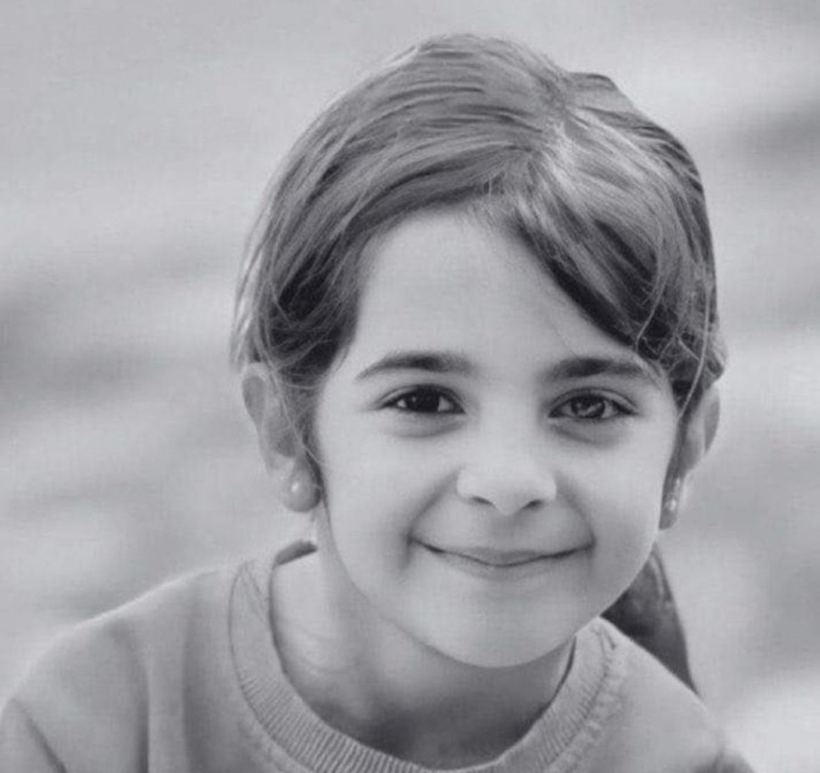 Beni kahreden,üzüntüsünü her daim hissettiğim biricik #NariniduyunArtık …İnsanların bu kadar korkunç olabilmeleri de ayrı bir acı.