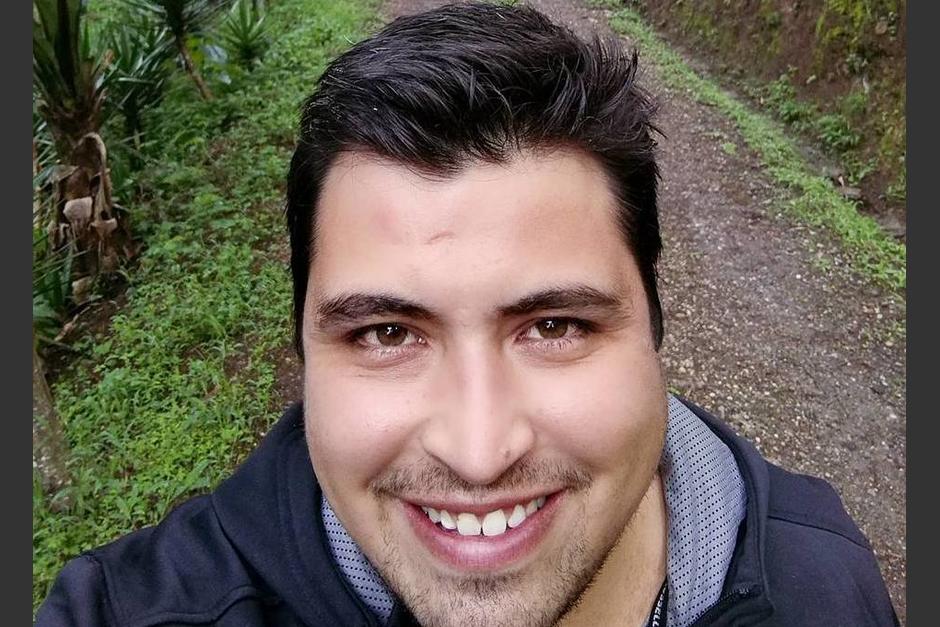 soy_502's tweet photo. ❤️"Oli" necesita de tu apoyo, únete a la causa

La familia de Orlando Posadas clama por ayuda, pues "Oli", como muchos lo conocen, está enfrentando una de las batallas más duras de su vida

https://t.co/AQC8FBQMRw https://t.co/xHWZFEo4YO
