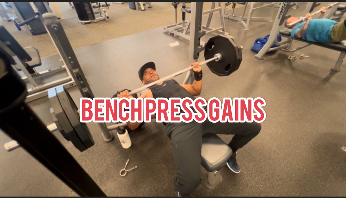 iamgrich's tweet photo. Bench Press Gains!!! https://t.co/AwmauWVjrv via @YouTube

#bodybuilding #benchpress #squats https://t.co/IAyYsYMe7I