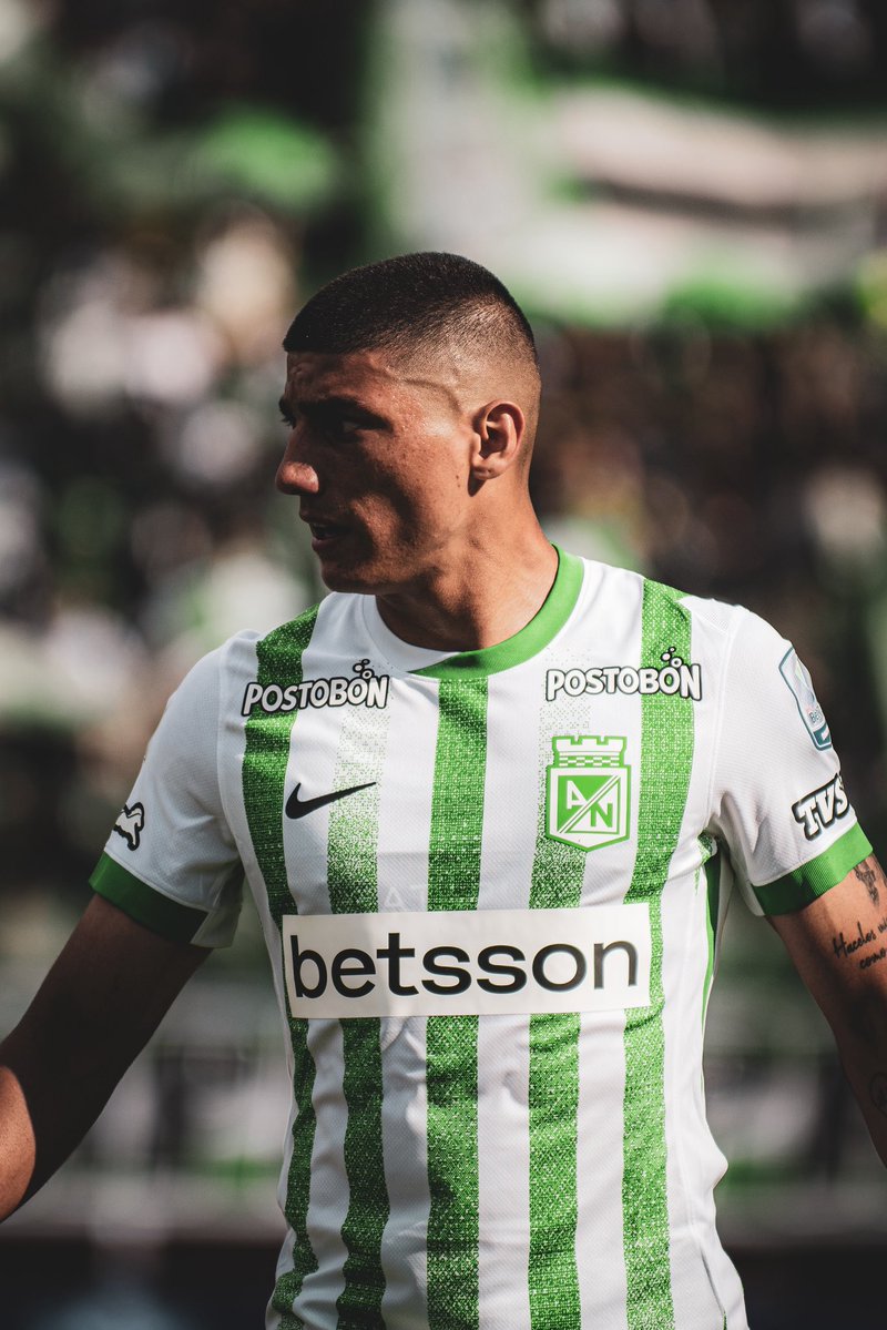 Atletico Nacional de Colombia (@atlnacionalcol_) on Twitter photo Excelente el Pepe Juan Bauzá 🇦🇷
El que más duro criticaron es el que mejor esta jugando hoy ✍🏻
<a href="/nacionaloficial/">Atlético Nacional</a> 🟢 Excelente el Pepe Juan Bauzá 🇦🇷
El que más duro criticaron es el que mejor esta jugando hoy ✍🏻
<a href="/nacionaloficial/">Atlético Nacional</a> 🟢