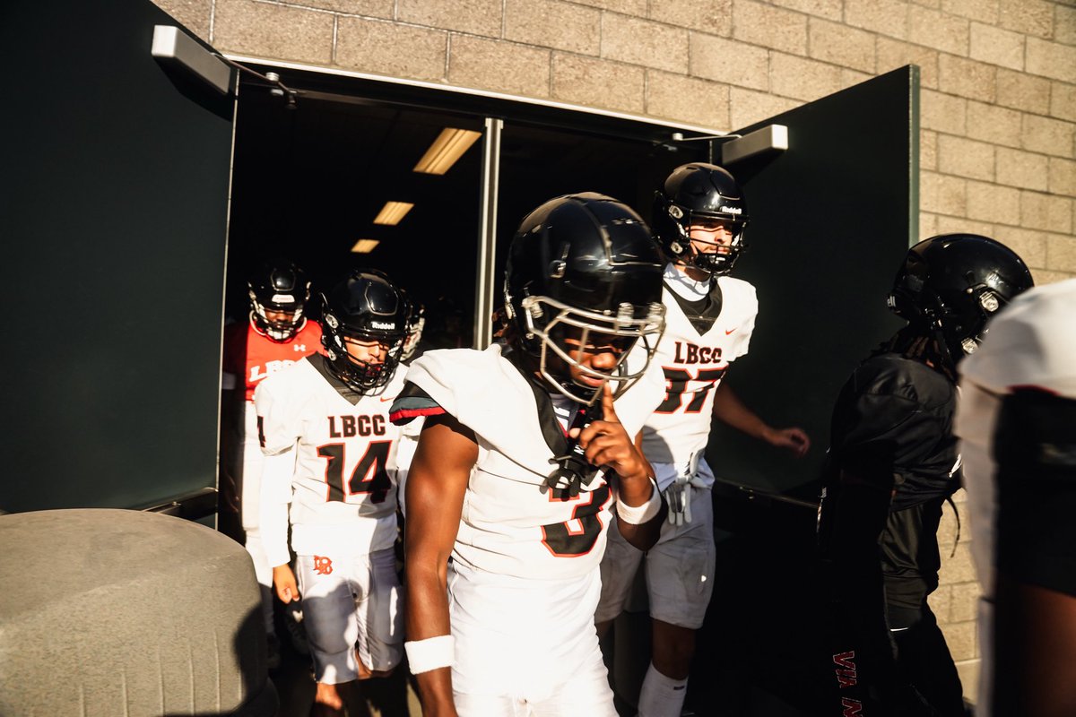 First game hudl film 

4 catches 
120 yards 
1 touchdown 

hudl.com/v/2SYBaF