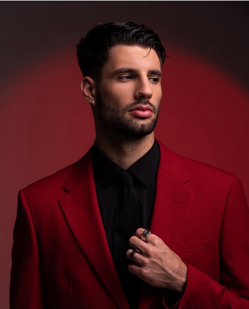 I don’t know why we signed a new No 2 when we have Szobo… dude is too good in that position and want to see him play more in that position