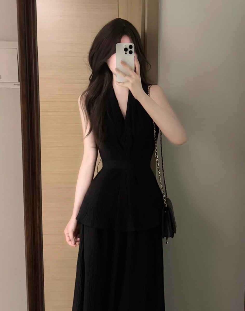 Chariya1a's tweet image. How we remember, what we remember, and why we remember constitute the most personal map of our individuality🖤