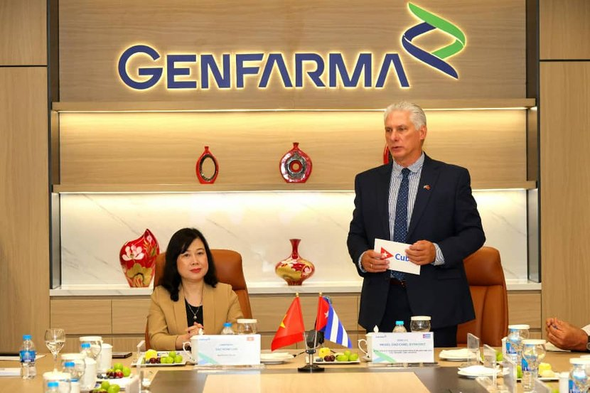 CIGBCuba's tweet photo. 🇻🇳🇨🇺 Nuestro Presidente cubano, @DiazCanelB, inauguró en #Hanoi, la planta de alta tecnología para la producción de medicamentos de la recién creada empresa mixta vietnamita-cubana #Genfarma. #VietnamYCubaUnidas 
 
https://t.co/R00wkc5xDw https://t.co/1ED1vH6YFt