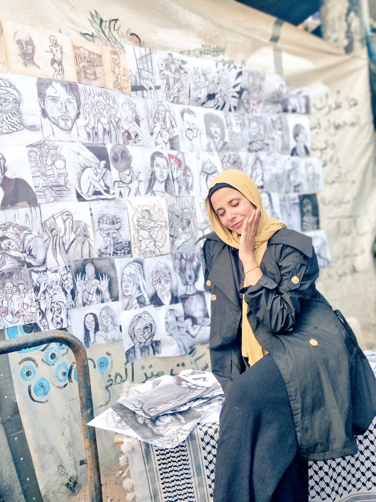 If you are scrolling, please leave a dot