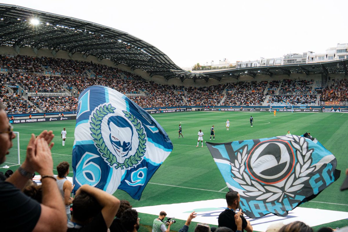 ParisFC's tweet image. Jean Bouin a vibré ce soir pour notre premier match à domicile 🔥🔥

Cette victoire est aussi la vôtre, merci aux supporters 💙

🔵⚪️ #CertifiéParis #ParisFC #PFCFCM