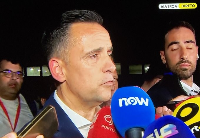 CabineSport's tweet image. 🚨 Mário Branco, diretor-geral do Benfica:

"O que nos preocupa e sobre o qual vamos estar atentos e vigilantes é se estes tipos de critérios de arbitragens se vão manter durante a temporada. Tivemos o cuidado de, antes do início da época, estar na Cidade do Futebol e perceber…