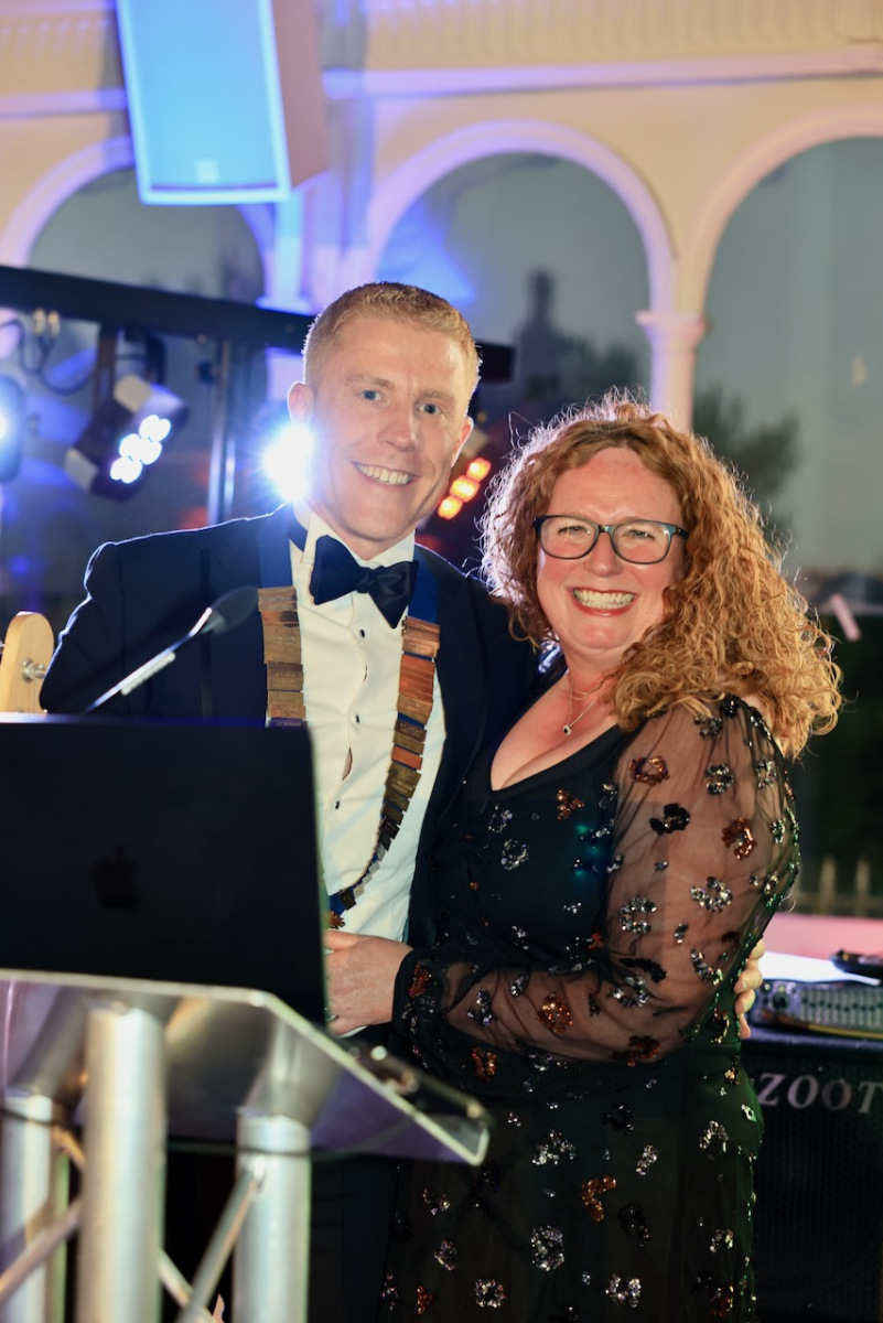 David Hillier tweet media