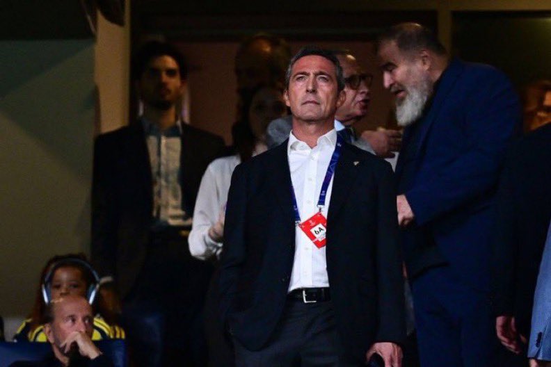 Bu oyuncular daha önce alınmadı çünkü Ali Koç kaybedeceğini düşünmüyordu. Kaybetme ihtimali artınca transferler gerçekleşmeye başladı. 

CANLI ⬇️ 

ytbe.one/HxOsLezzLwY