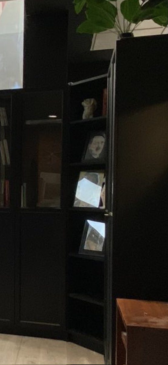 <a href="/NucleoNEsp/">Núcleo Nacional</a> <a href="/ElNidoNN/">𝐄𝐥 𝐍𝐢𝐝𝐨</a> Banderas de España 0. Retratos de Hitler 1 (que se vea)

Suerte intentando convencer a más de 5 mil tarados..