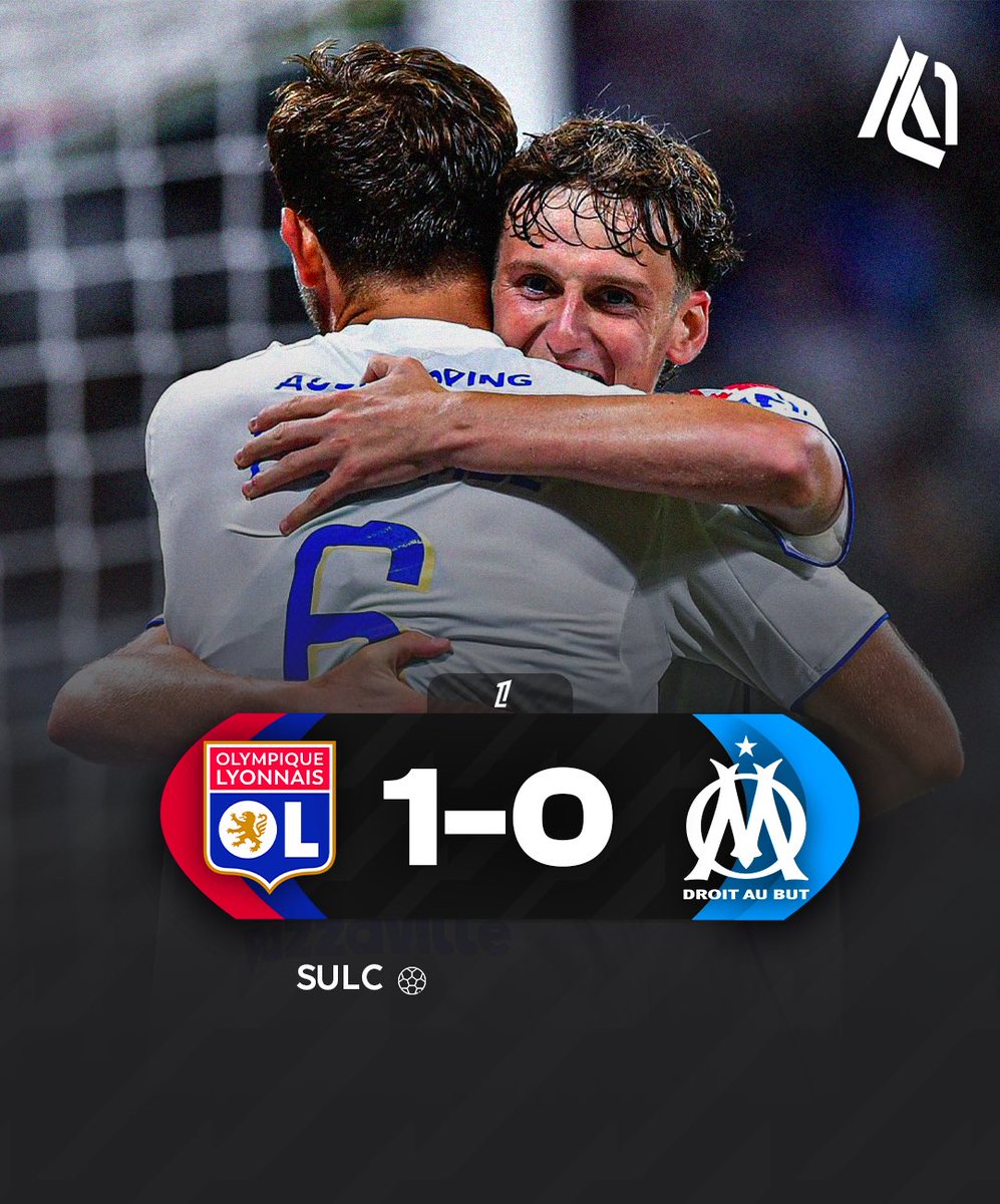ActuL1_'s tweet image. 🚨🚨🚨 IL N’Y A QU’UN SEUL OLYMPIQUE : ET CE SOIR IL EST LYONNAIS ! 🦁❤️💙

UNE AMBIANCE EXCEPTIONNELLE A POUSSÉ LES GONES À LA VICTOIRE FACE À L’OM. 🌋

Rapidement RÉDUIT à 10 contre 11 avec le rouge d’Egan-Riley, l’OM concède sa deuxième defaite. ❌