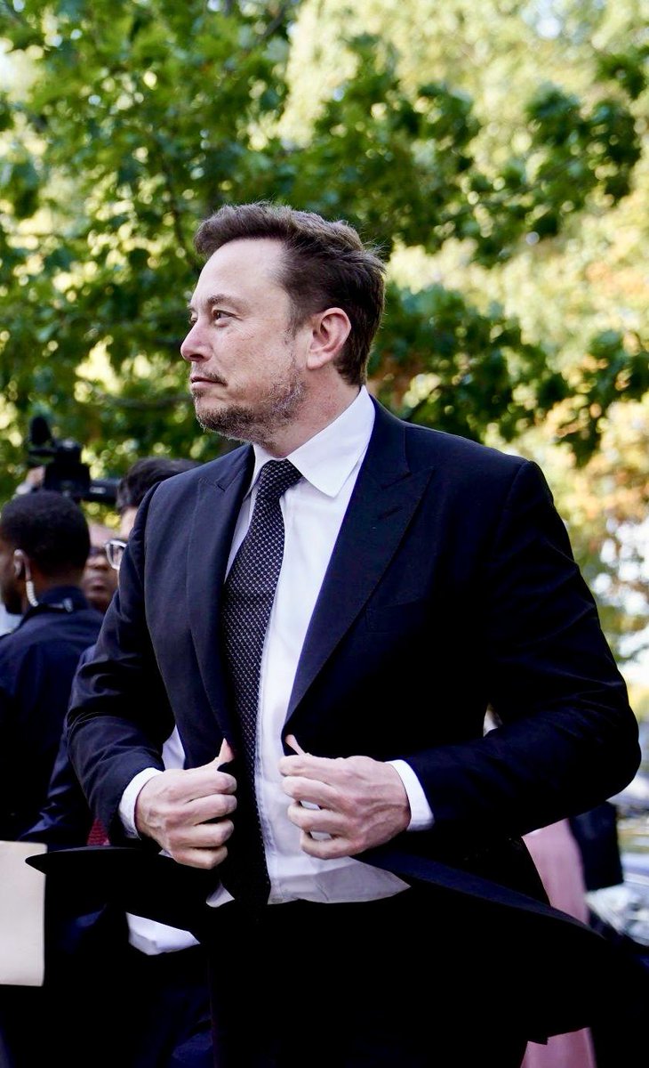 Elon Musk: “Principles matter more than money.”