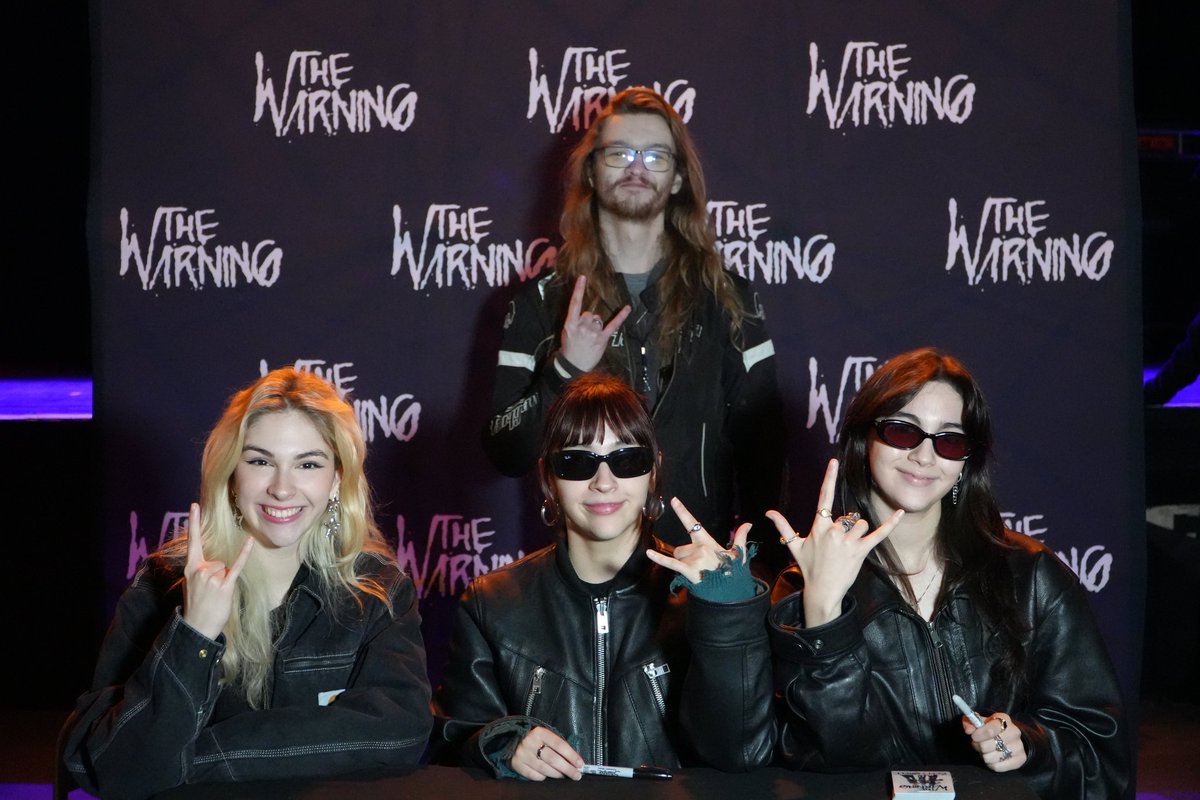 PhoenixOffi's tweet image. Please bring me back to that day 😭