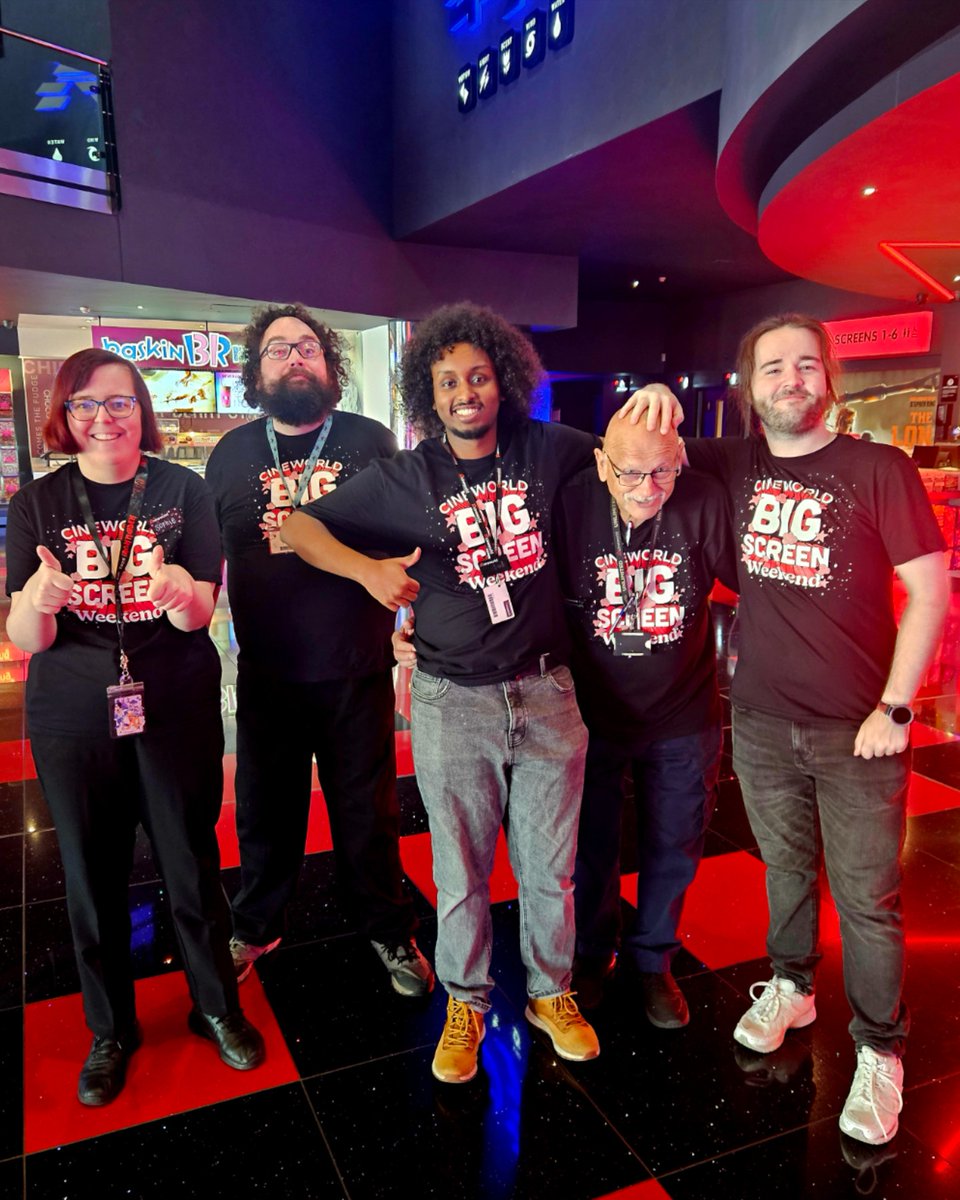 cineworld's tweet photo. that's a mic-drop on Cineworld's #BigScreenWeekend 🎤🎬
to those that joined us, thanks for being the best crowd, and for celebrating cinema with us all weekend long 👏
📸 Cineworld Plymouth, Newport, and Stoke. https://t.co/WhHHW2tQy2
