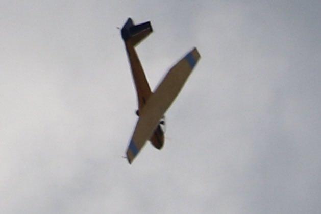 Glider acrobatics? Not quite, but surprised to see a glider in the vertical for a moment over Welland. Quiet fun!