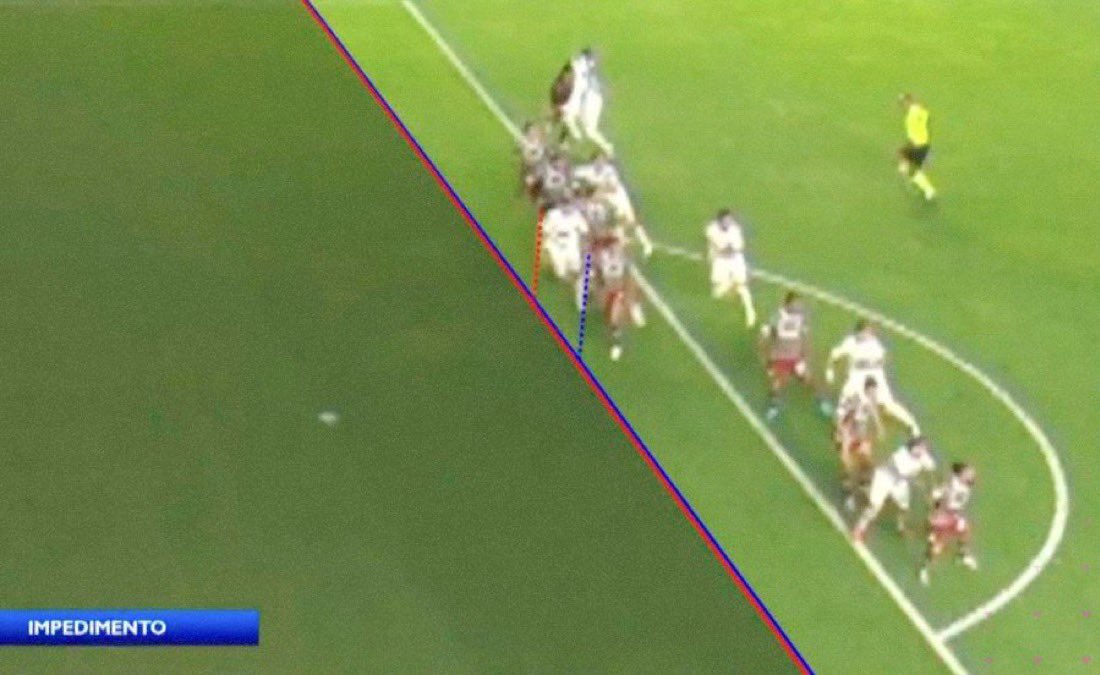 <a href="/lucasdsbarros/">Lucas Barros</a> Operação fuder o Santos Futebol Clube.

Não existe essa cenas serem reais.