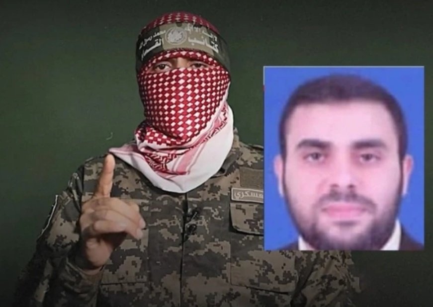 استشهاد حذيفة سمير الكحلوت "أبو عبيدة"، الناطق الرسمي باسم كتائب عز الدين القسام.

 ارتقى برفقة زوجته وأبنائه وأكثر من ٤٠ شهيداً من عائلته، في مجزرة صهيونية غادرة استهدفتهم في غزة الصامدة.

إلى الجنة ونعيمها مع اخوانك الشهداء الأبرار🤲