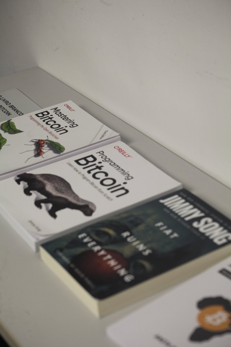 BitcoinFamba's tweet image. 💻 For Mozambican programmers and software developers, we shared the mission of @btrustteam and @btrust_builders

👉 Open-source contributions in Bitcoin can empower local devs to innovate globally.

We invited coders to join.
#BitcoinDev #Mozambique 🇲🇿