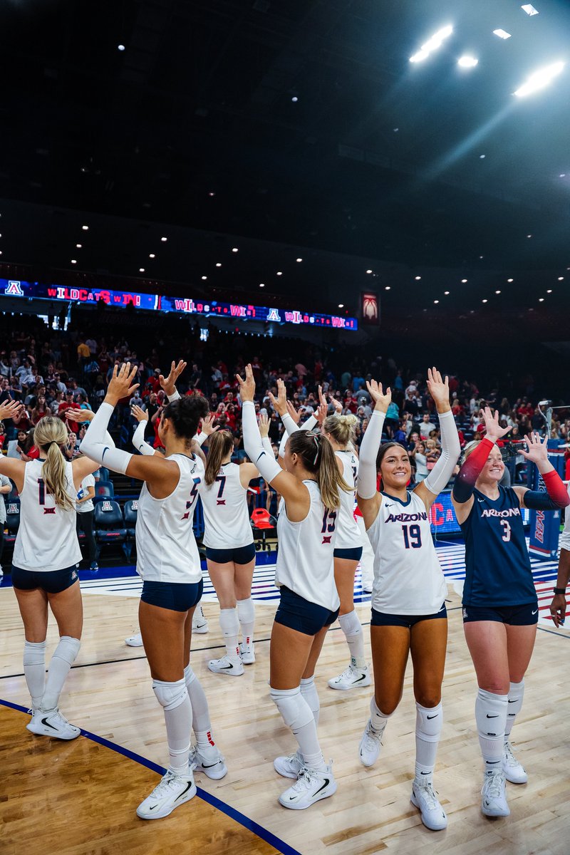 ArizonaVBall's tweet photo. Sunday Funday❕🧹 https://t.co/iDvfNLL8Sj