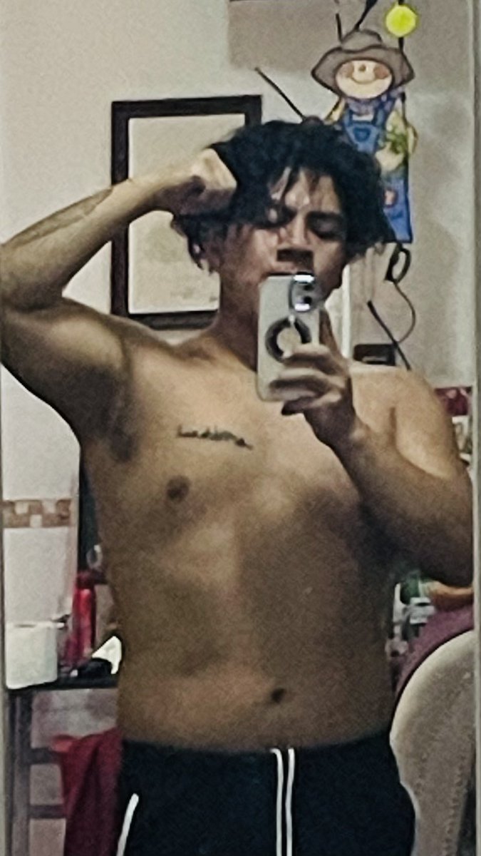 Domingo … de ? 🥵🔥👺 

#ednner <a href="/PARADISE_CDMX/">PARADISE</a> será? 

<a href="/Sextopiso_mx/">SeXtO Piso</a> <a href="/dallas__mx/">Dallas</a>