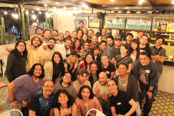 🤝✨ Ayer celebramos una reunión muy especial para dar la bienvenida a nuevxs socixs de la AMEE.

¡Bienvenidxs a esta familia que crece y se transforma con cada historia contada en la pantalla!