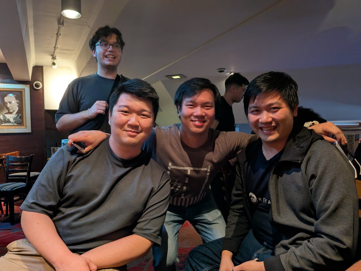 I don't know if any of them could see me taking the photo tbf