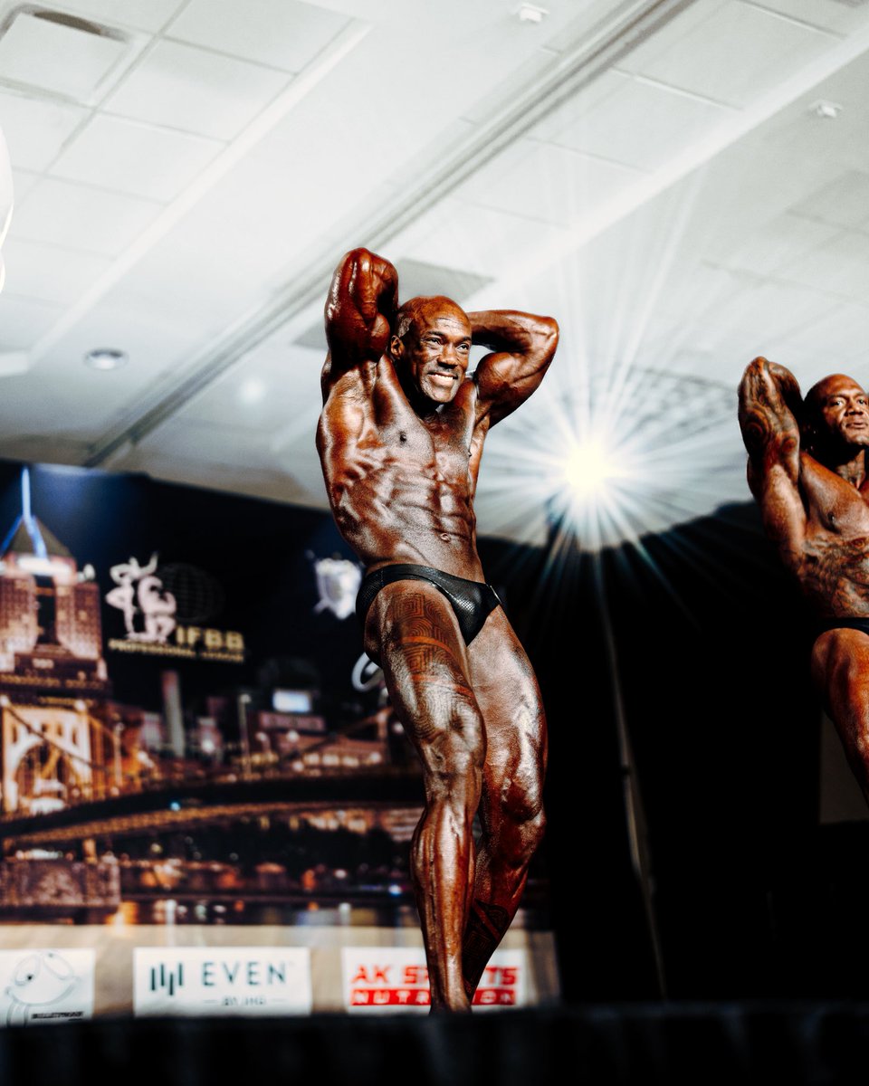 RannonRay's tweet photo. I love this sport #bodybuilding https://t.co/dAYrAAdxXq