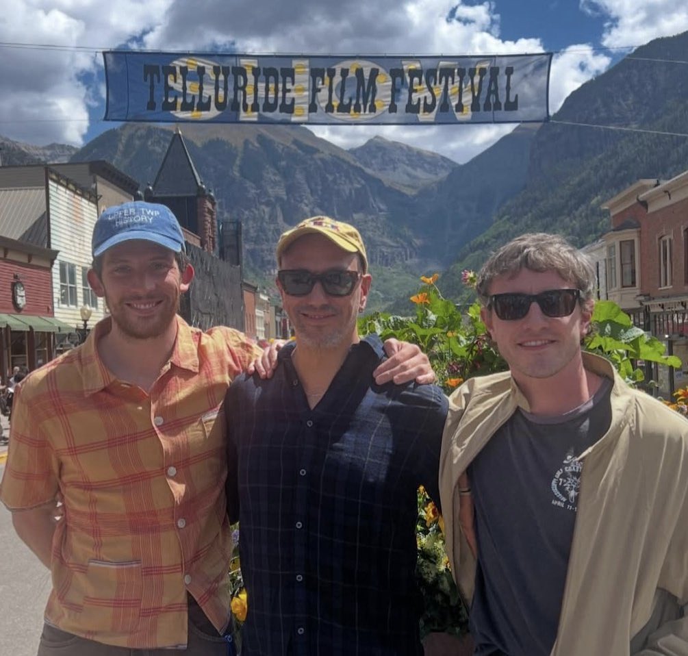 PMaratonando's tweet photo. Vejam Josh O’Connor, Oliver Hermanus e Paul Mescal no Festival de Cinema de Telluride
#JoshOConnor #OliverHermanus #PaulMescal https://t.co/uSCRhodNWC
